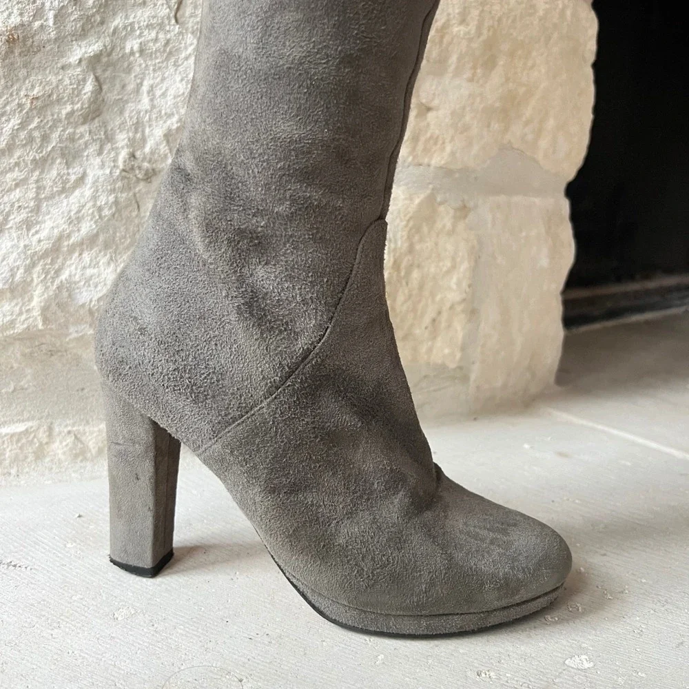 Duo Grey Suede Knee High Heeled‎ Boots Size EU 36B